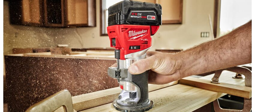 Компактний фрезер Milwaukee M18 FUEL