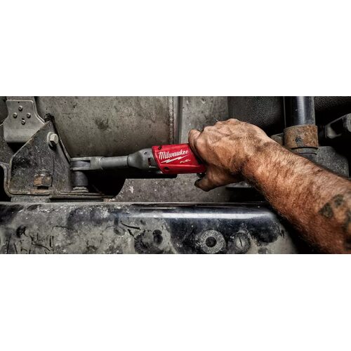 Тріскачки зі збільшеним вильотом Milwaukee M12 FUEL
