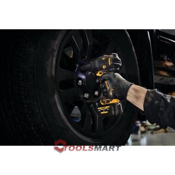 Акумуляторний ударний гайковерт 3/8 DEWALT  DCF903B 12V