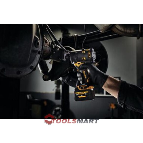 Акумуляторний ударний гайковерт 3/8 DEWALT  DCF903B 12V