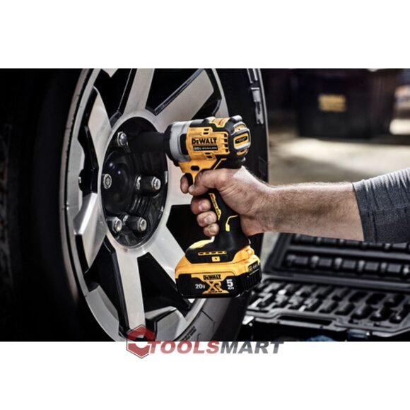 Акумуляторний безщітковий гайковерт 3/8 DEWALT DCF913B 20V MAX