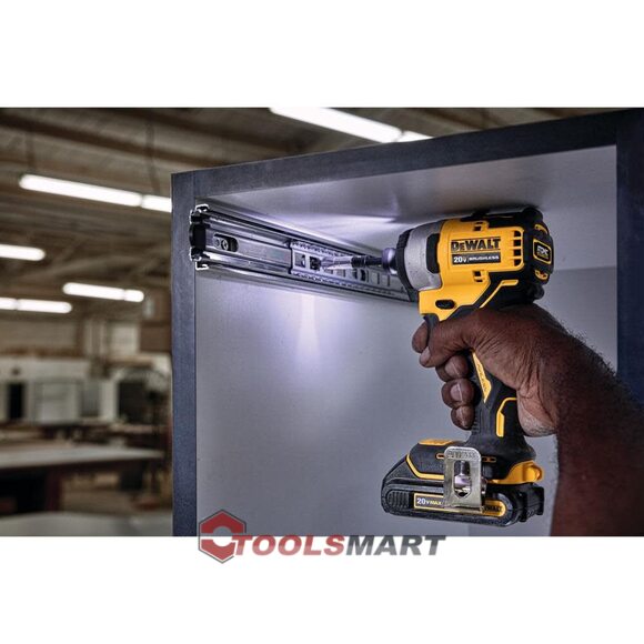 Акумуляторний ударний гвинтоверт DEWALT DCF809B Atomic 20V MAX