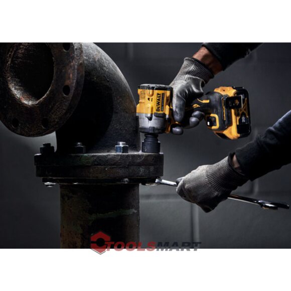 Акумуляторний ударний гайковерт 1/2" DEWALT DCF921B ATOMIC 20V MAX
