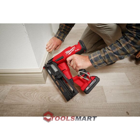 Акумуляторний фінішний  нейлер Milwaukee 2841-20 (FN16GA-0) M18 FUEL 16Ga
