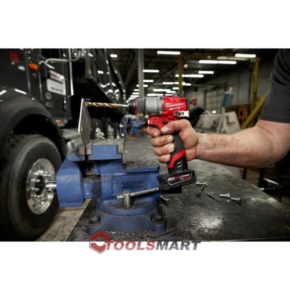 Акумуляторний дриль-шуруповерт Milwaukee 3403-20 (FDD2-0) M12 FUEL