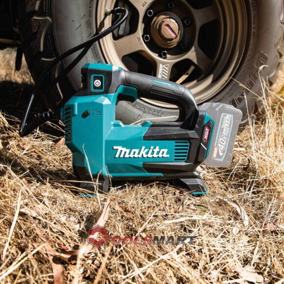 Аккумуляторный пылесос Makita MP001GZ01 40V max XGT