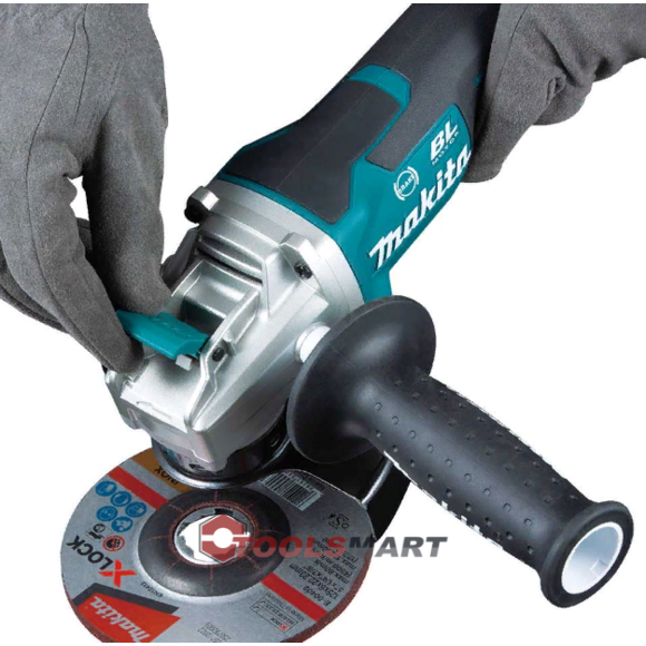 Акумуляторна безщіткова болгарка MAKITA XAG26Z (DGA519Z) 18V LXT
