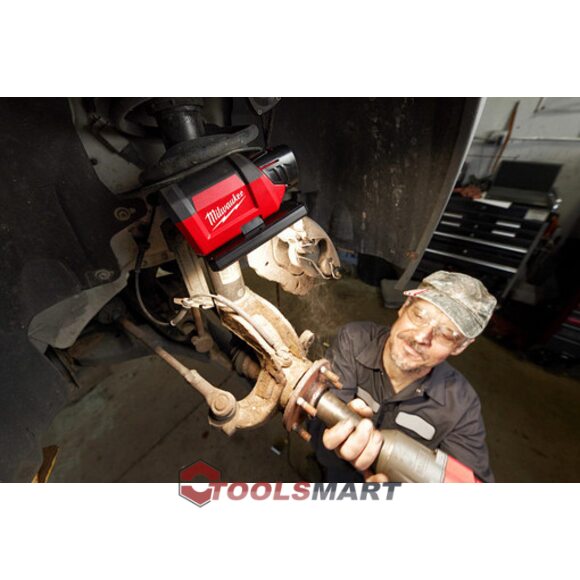 Прожектор Milwaukee 2367-20 M12 (PAL-0) USB TRUEVIEW