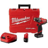 Шуруповерт ударный аккумуляторный Milwaukee M12 2504-22 FUEL 