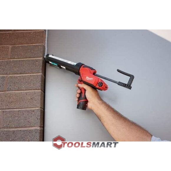 Акумуляторний пістолет для герметика 300 мл Milwaukee M12 PCG/310C-0 (2441-20)
