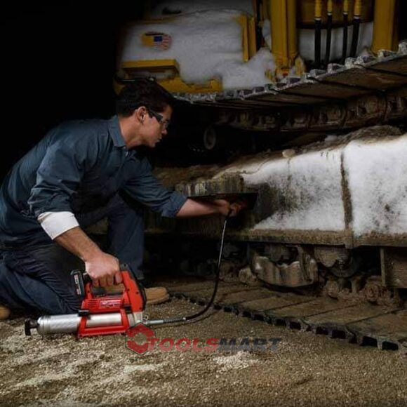 Акумуляторный шприц для змащення Milwaukee M12 GG (2446-20)