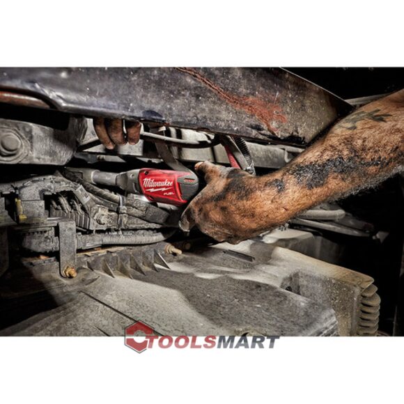 Акумуляторний кутовий гайковерт - тріскачка 3/8" Milwaukee 2560-21 M12 FUEL