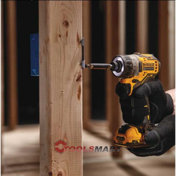 Шуруповерт без патрона DEWALT DCF601B 12V MAX