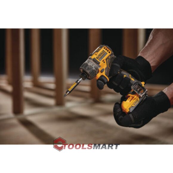Шуруповерт без патрона DEWALT DCF601B 12V MAX